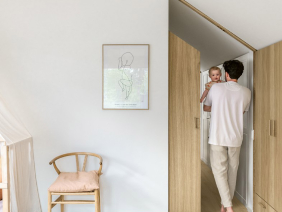 Sol vinyle dans la chambre de bébé Quick-Step BLOS 40362 Beige ramageux - Décobois